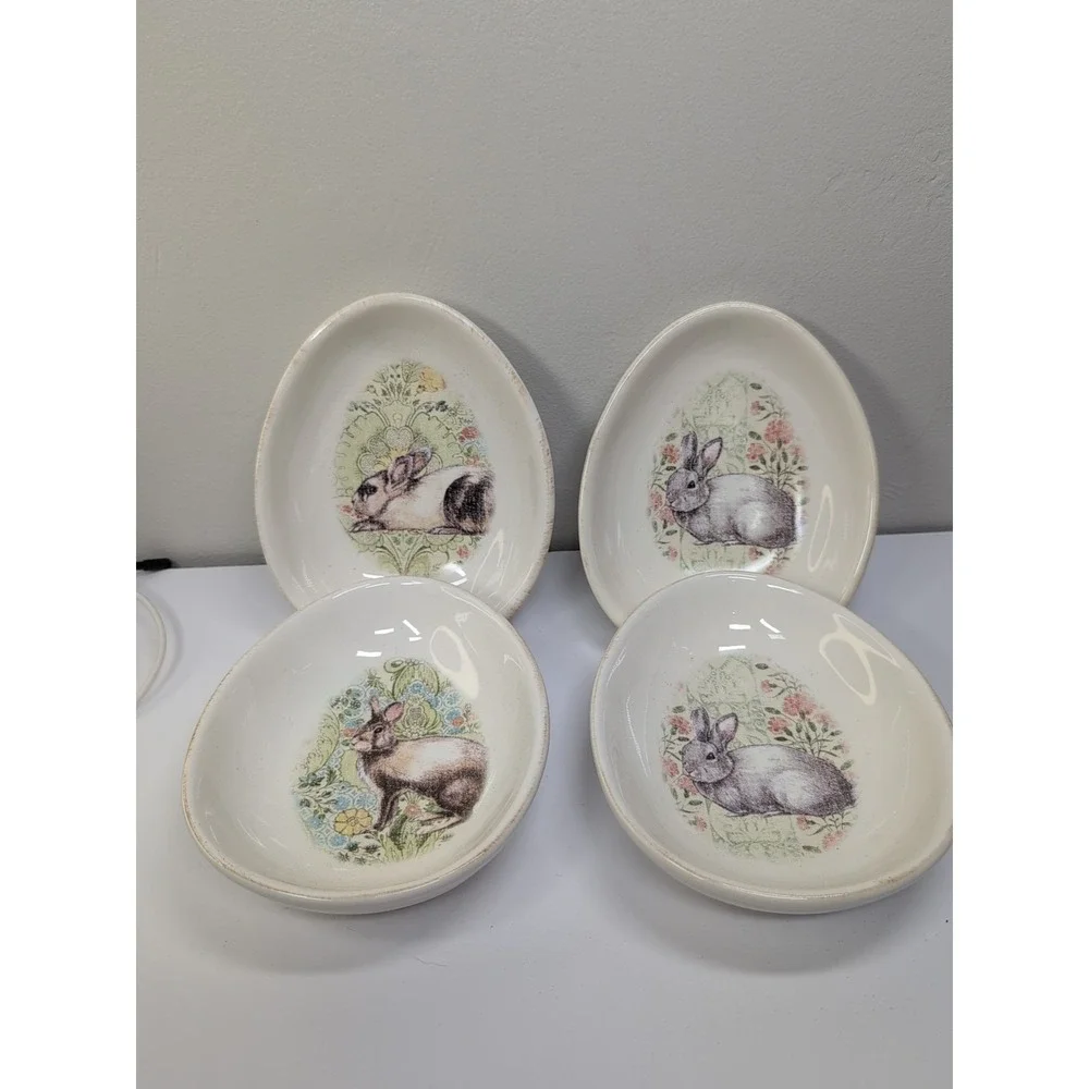 Pottery Barn Easter Egg Shape Bowl Set‎